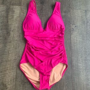 REIMAGINED SWIM BY J. CREW NWT. SIZE 8 Smoke Free home